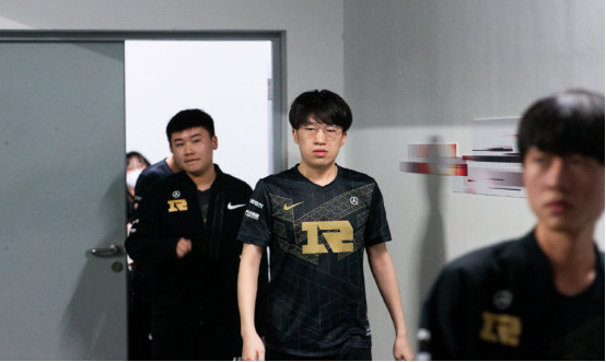 息和背景资 息和背景资