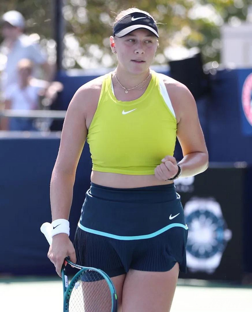 另一方面 另一方面